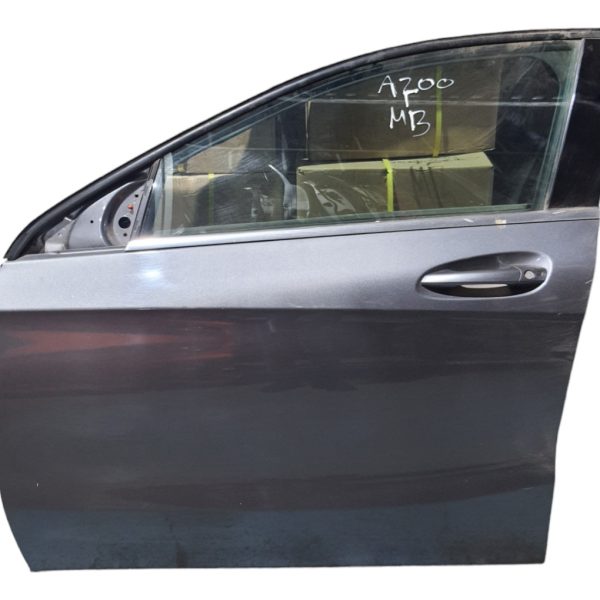 Puerta Merceses Benz A200 Año 2014 Delantera Izquierda Usada