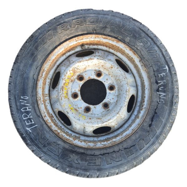 Llanta Nissan Terrano Aro 15 Neumatico 195/70r15 Usado